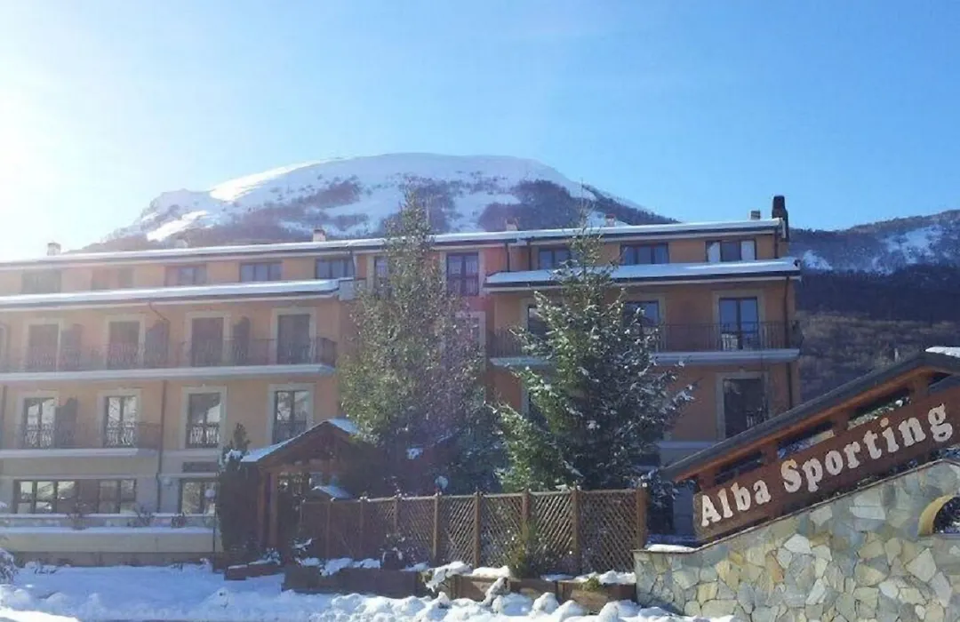 Alba Sporting Hotel-1